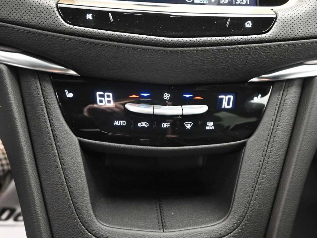 2025 Cadillac XT5 AWD Luxury