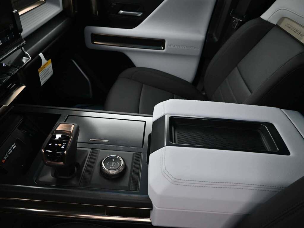 2025 GMC HUMMER EV SUV 3X e4WD