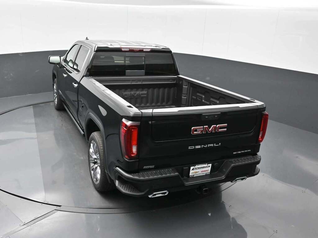 2026 GMC Sierra 1500 Crew Cab, Standard Bed, Denali, 4WD