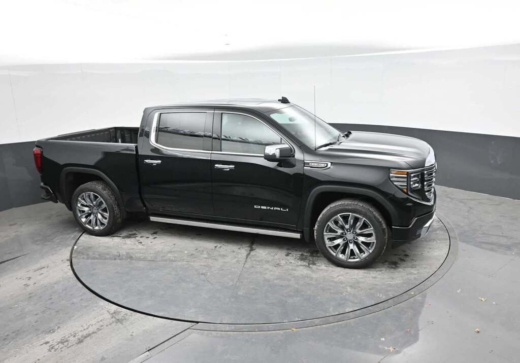 2026 GMC Sierra 1500 Crew Cab, Short Bed, Denali, 4WD