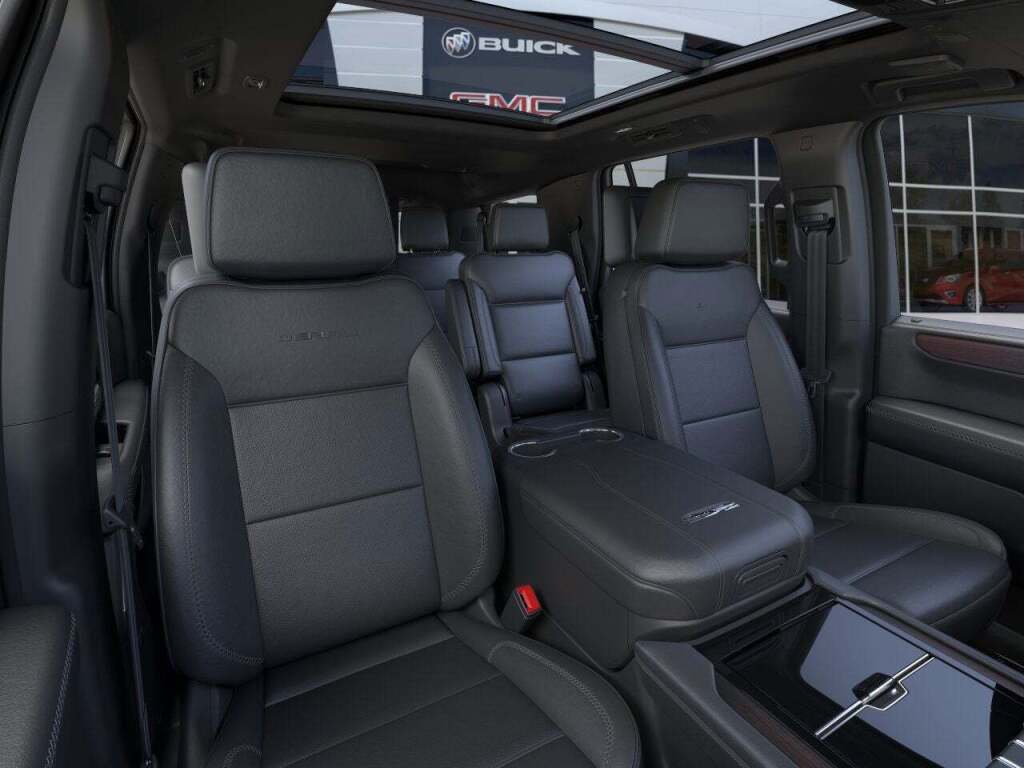 2026 GMC Yukon 4WD Denali