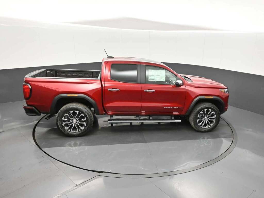 2026 GMC Canyon Denali, 4WD