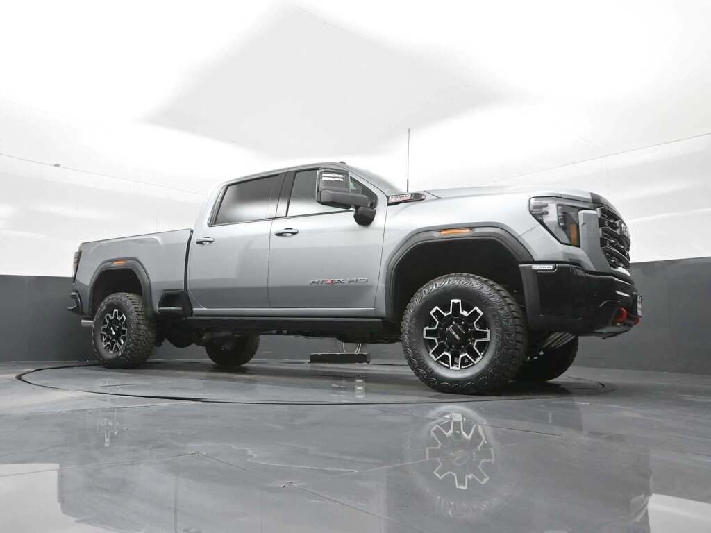 2026 GMC Sierra 2500HD Crew Cab, Standard Bed, AT4X, 4WD