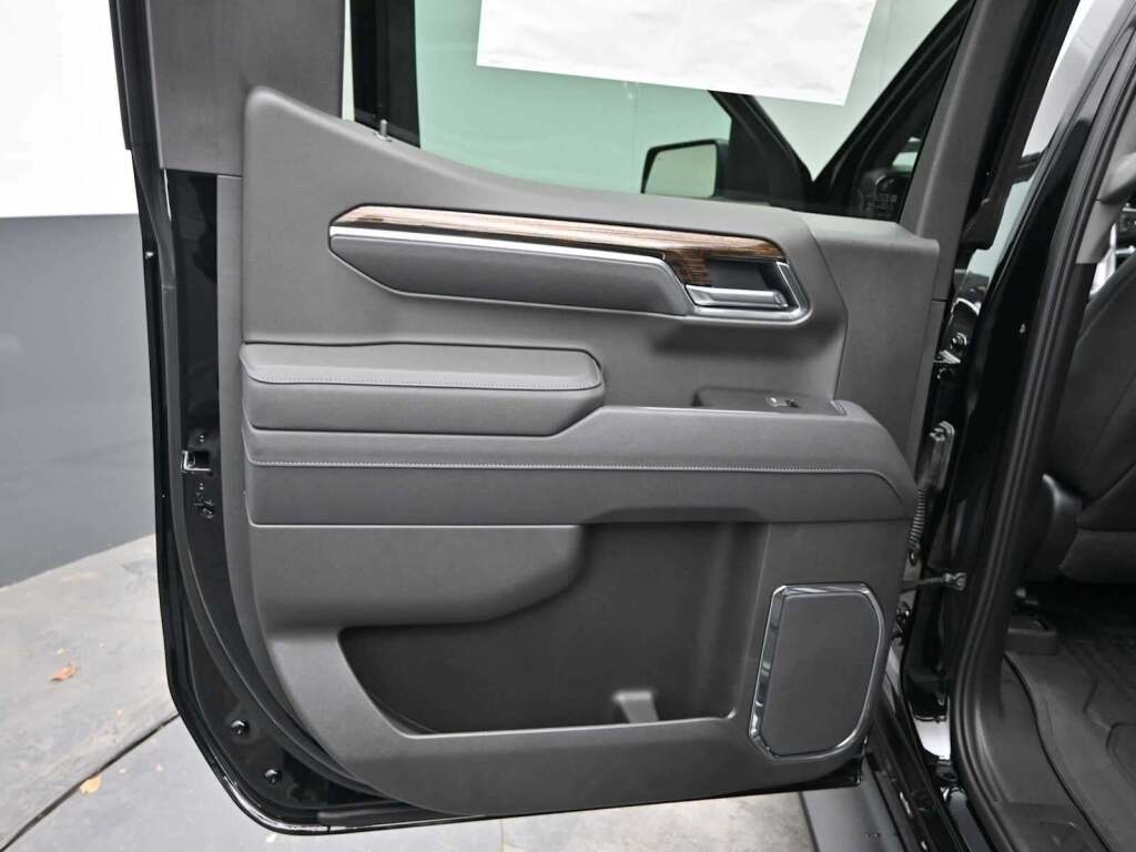 2026 GMC Sierra 1500 Crew Cab, Standard Bed, Elevation, 4WD