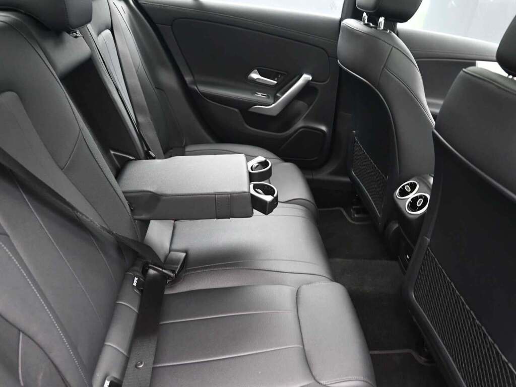 2025 Mercedes-Benz CLA 250 Coupe 