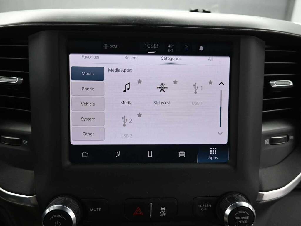 2024 Ram 3500 Big Horn Crew Cab 4x4 8' Box