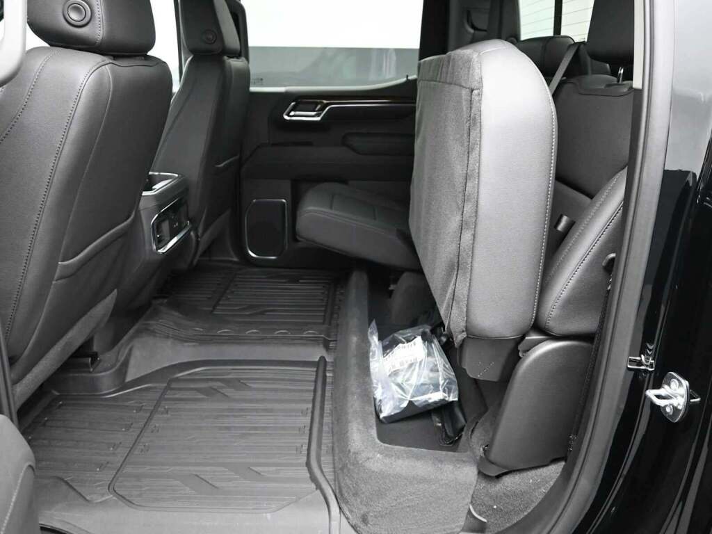 2026 GMC Sierra 1500 Crew Cab, Standard Bed, Elevation, 4WD