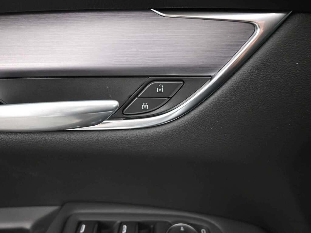 2025 Cadillac XT5 AWD Luxury