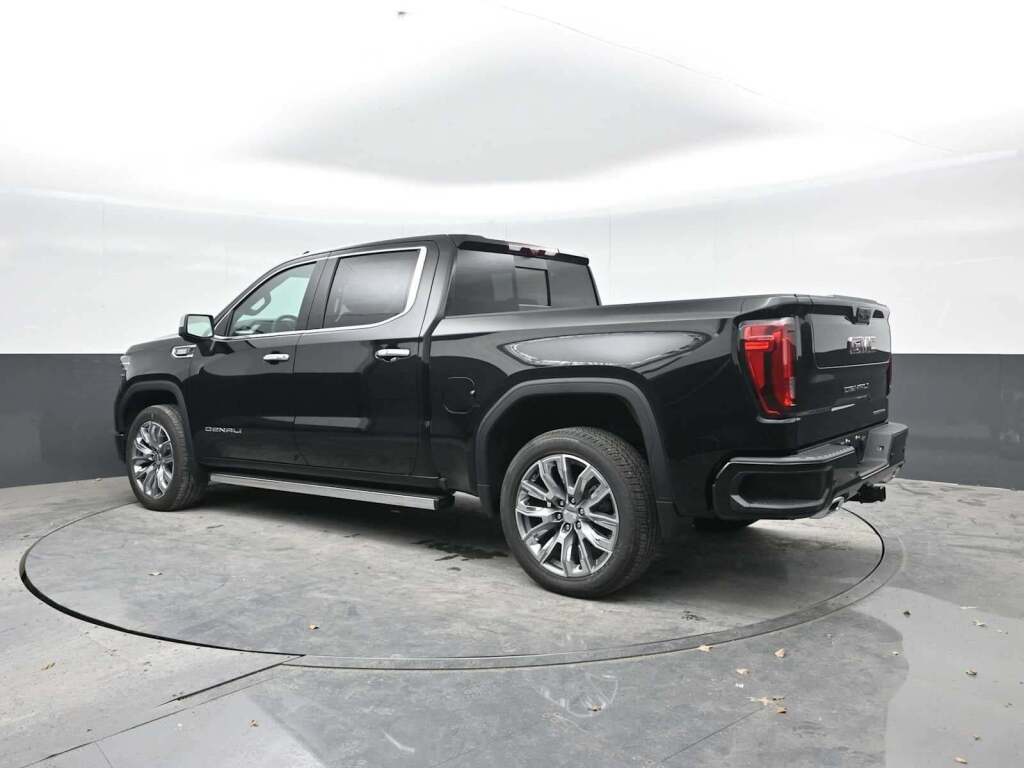 2026 GMC Sierra 1500 Crew Cab, Short Bed, Denali, 4WD