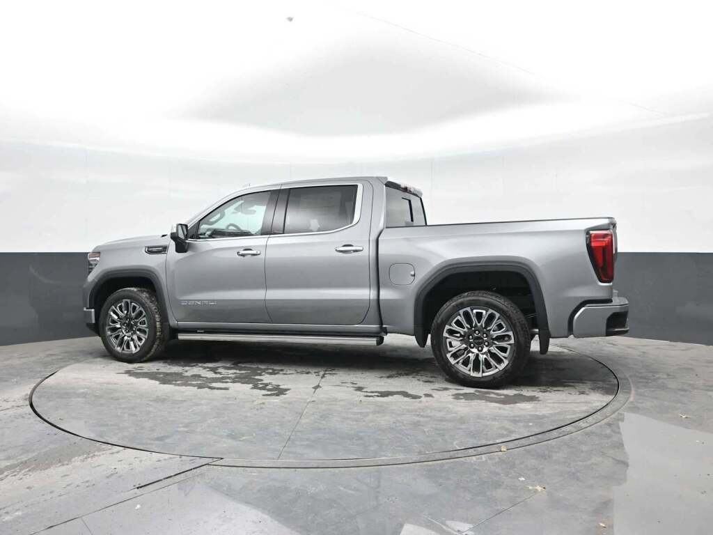 2026 GMC Sierra 1500 Crew Cab, Short Bed, Denali Ultimate, 4WD