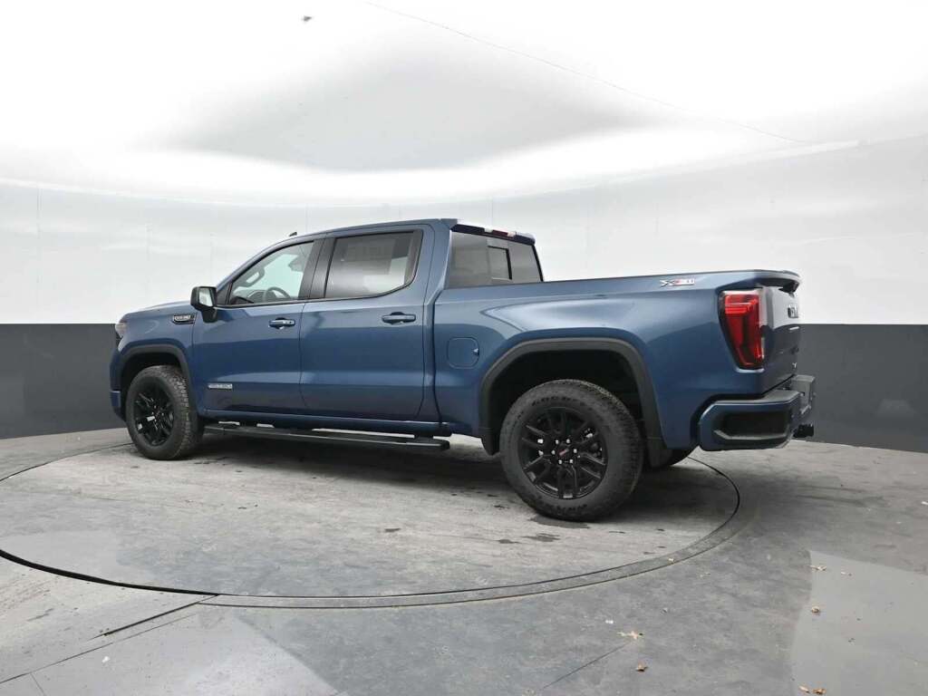 2026 GMC Sierra 1500 Crew Cab, Short Bed, Elevation, 4WD