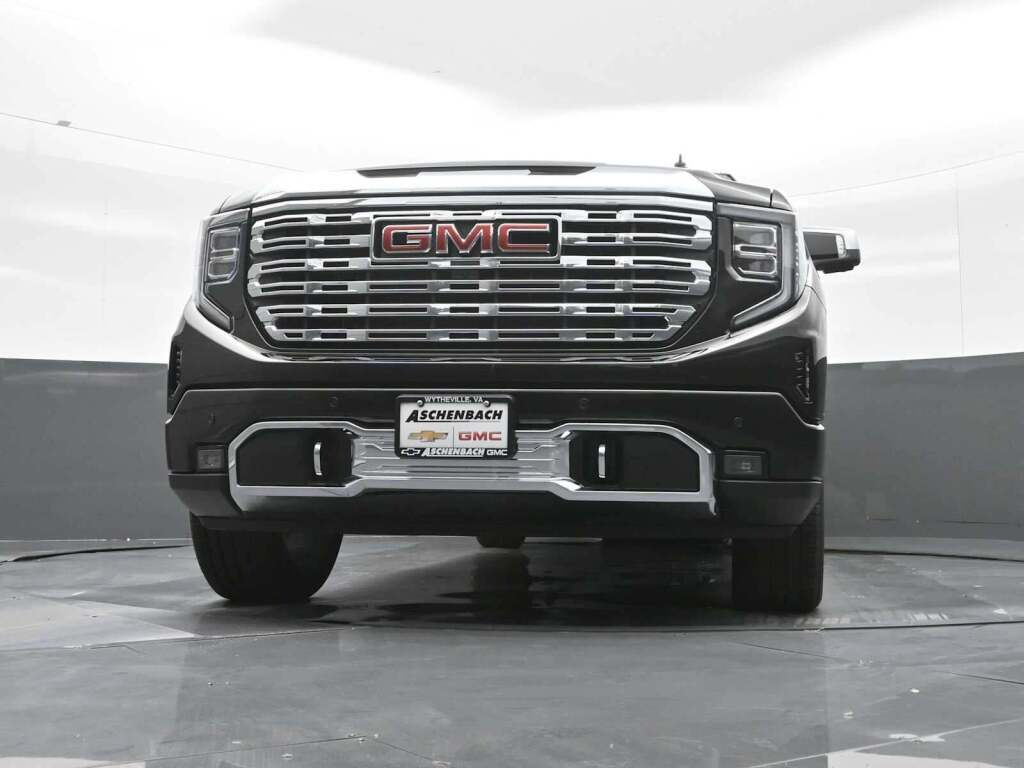 2026 GMC Sierra 1500 Crew Cab, Standard Bed, Denali, 4WD