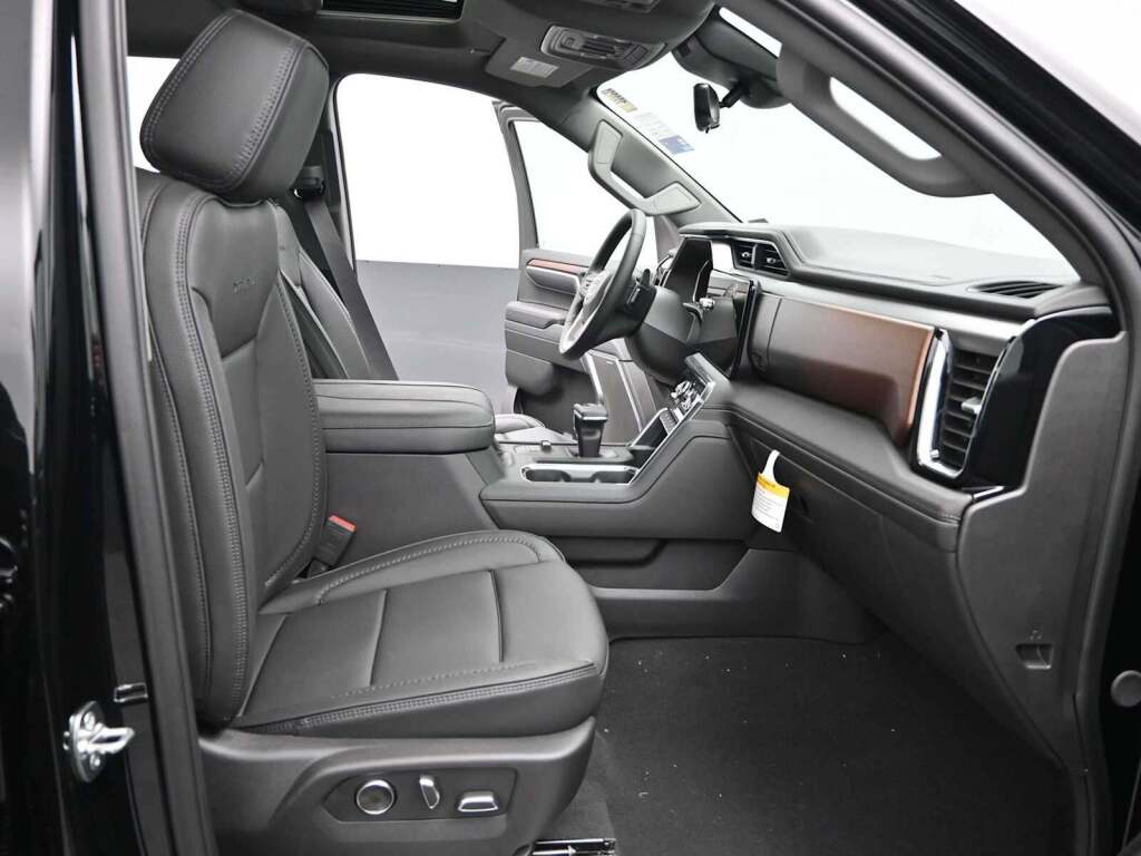 2026 GMC Sierra 1500 Crew Cab, Short Bed, Denali, 4WD