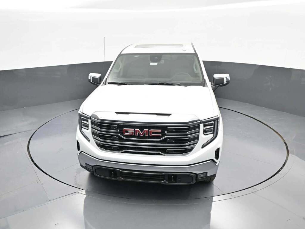 2026 GMC Sierra 1500 Crew Cab, Short Bed, SLT, 4WD