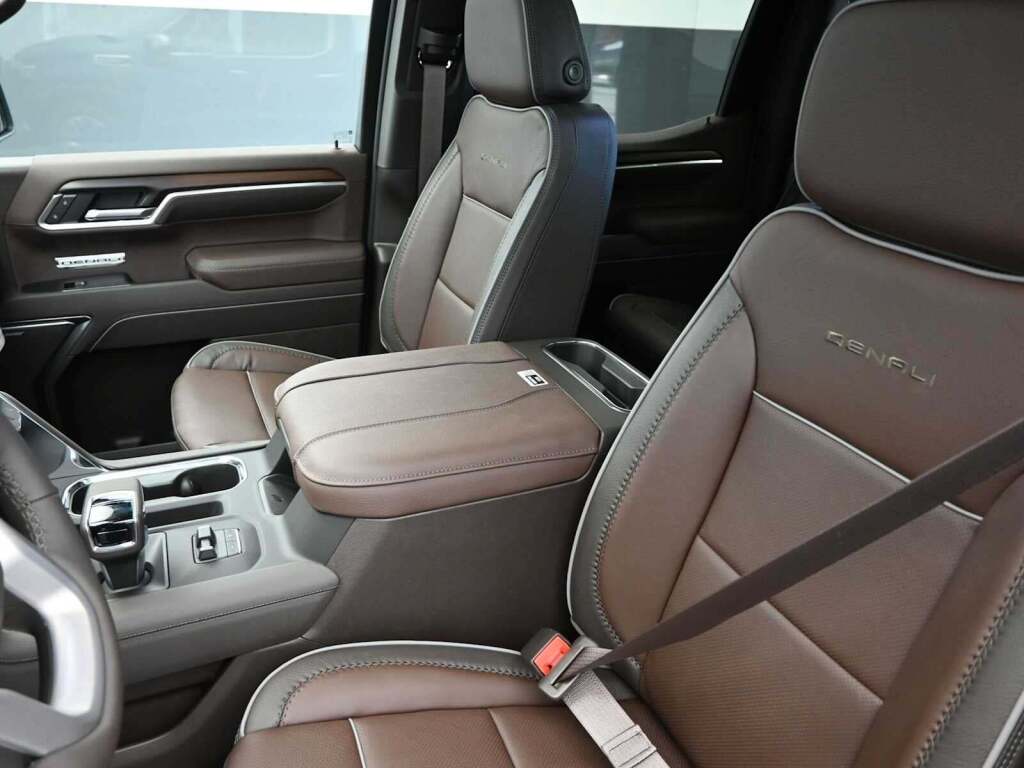 2026 GMC Sierra 1500 Crew Cab, Short Bed, Denali, 4WD