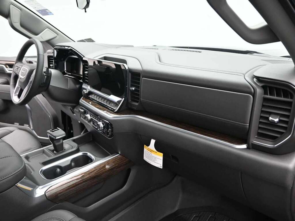 2026 GMC Sierra 1500 Crew Cab, Standard Bed, Elevation, 4WD