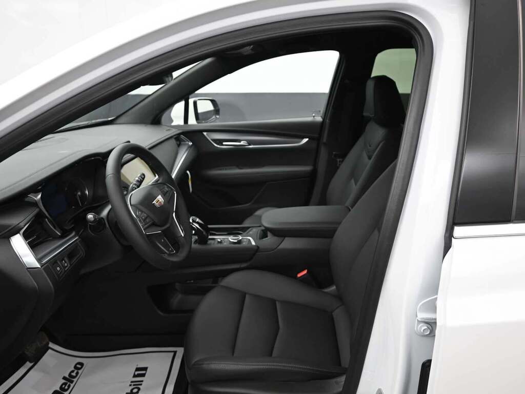 2025 Cadillac XT5 AWD Luxury