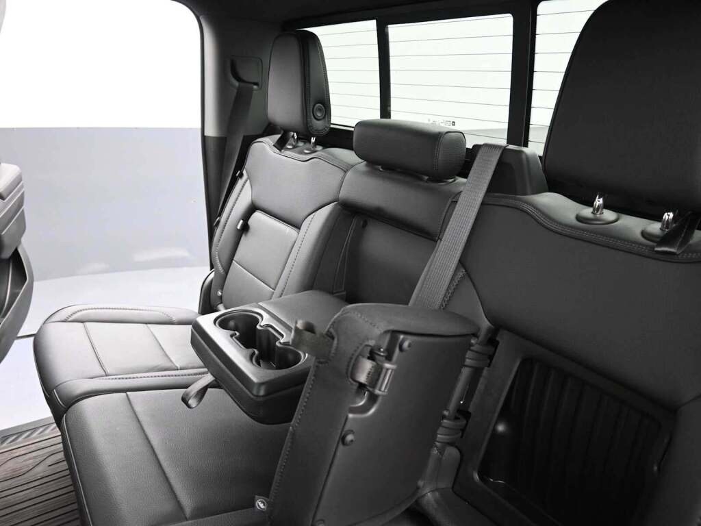 2023 GMC Sierra 1500 4WD Crew Cab Standard Box Denali