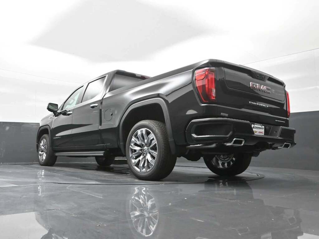 2026 GMC Sierra 1500 Crew Cab, Standard Bed, Denali, 4WD