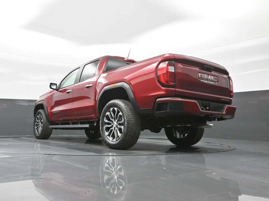 2026 GMC Canyon Denali, 4WD