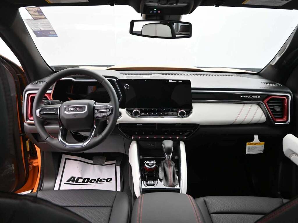 2026 GMC Canyon AT4X, 4WD