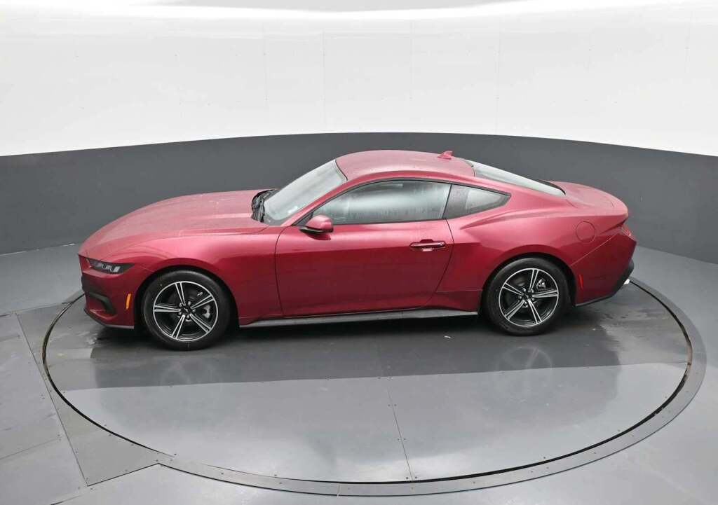 2025 Ford Mustang EcoBoost Fastback