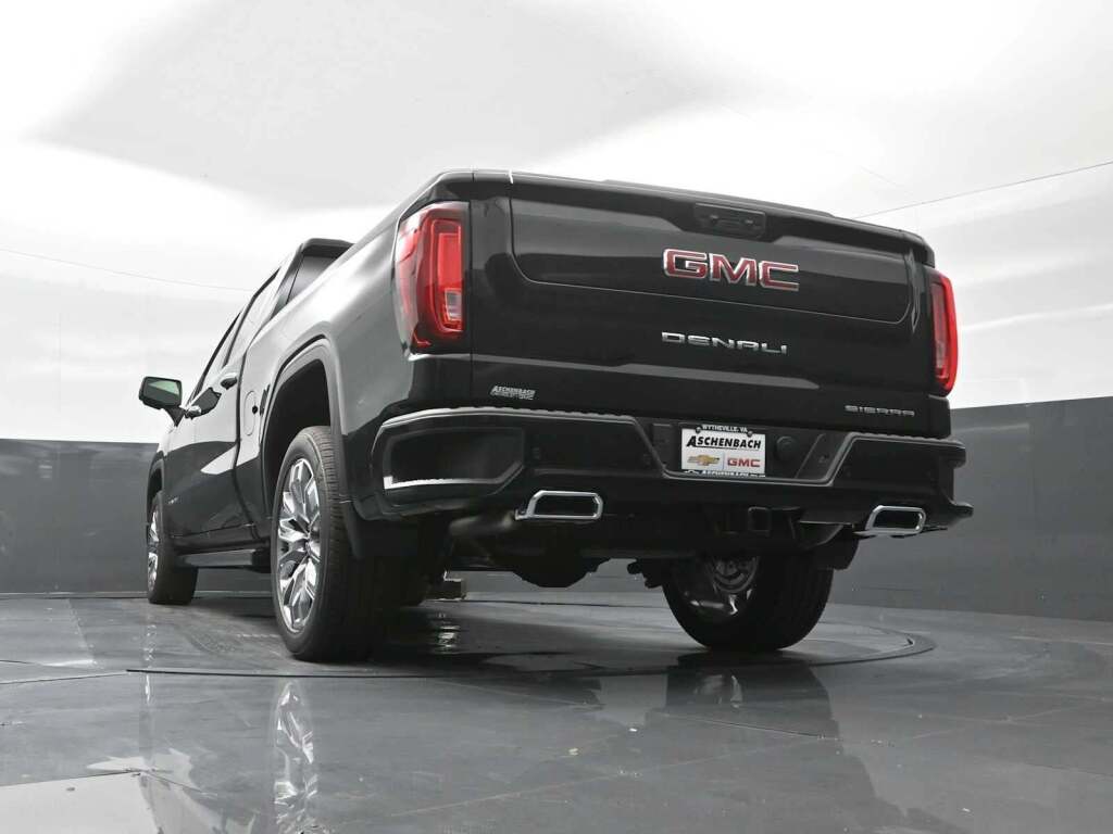 2026 GMC Sierra 1500 Crew Cab, Standard Bed, Denali, 4WD