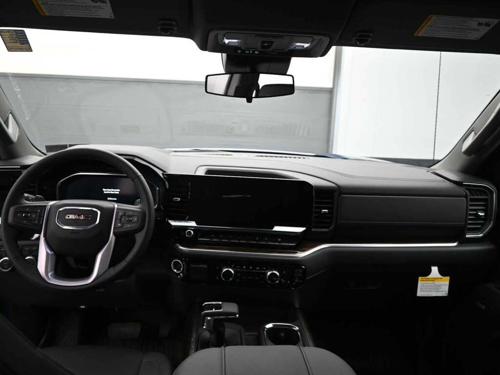 2026 GMC Sierra 1500 Crew Cab, Short Bed, Elevation, 4WD