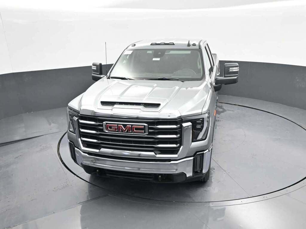 2026 GMC Sierra 2500HD Double Cab, Standard Bed, SLE, RWD