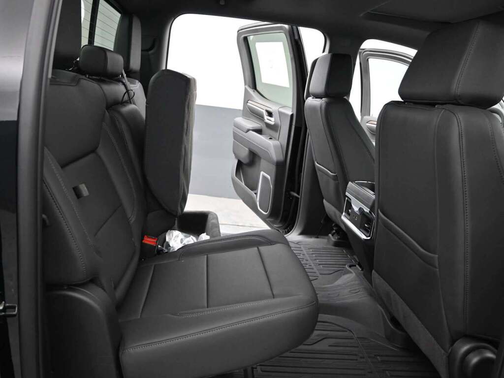 2026 GMC Sierra 1500 Crew Cab, Standard Bed, Elevation, 4WD