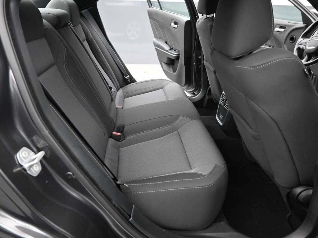 2020 Dodge Charger SXT RWD