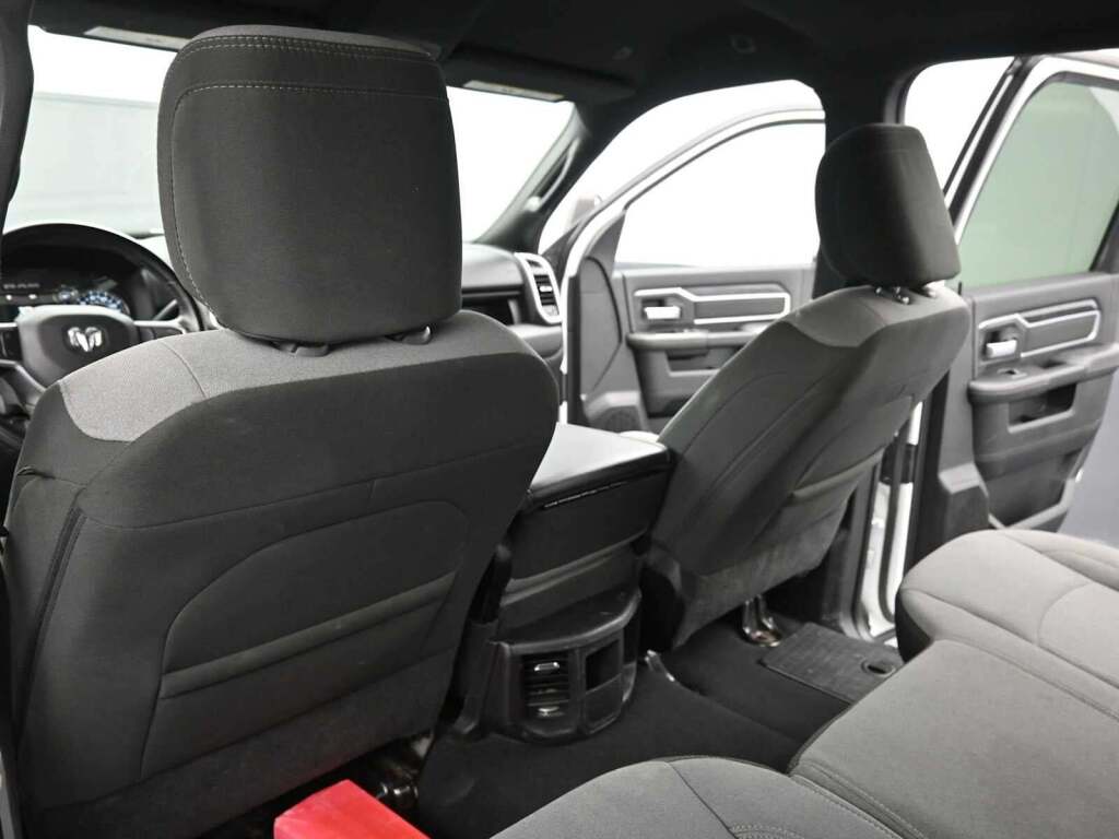 2024 Ram 3500 Big Horn Crew Cab 4x4 8' Box