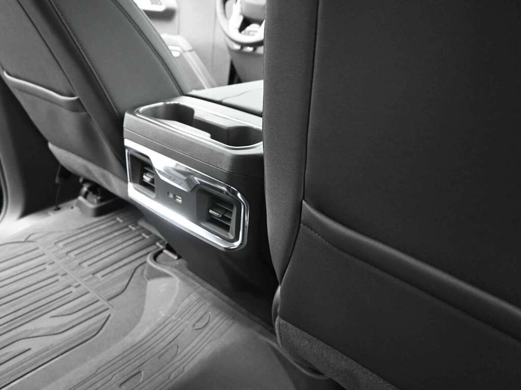 2026 GMC Sierra 1500 Crew Cab, Standard Bed, Elevation, 4WD