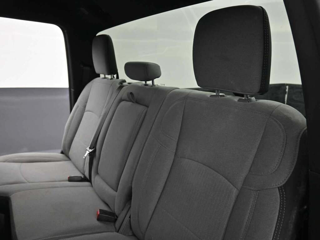 2024 Ram 3500 Big Horn Crew Cab 4x4 8' Box