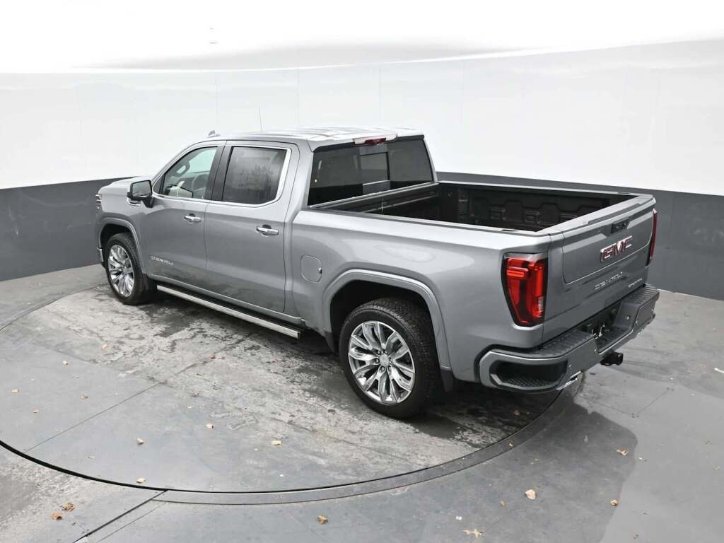 2026 GMC Sierra 1500 Crew Cab, Short Bed, Denali, 4WD