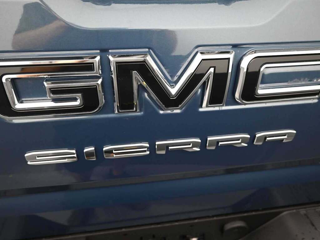 2026 GMC Sierra 1500 Crew Cab, Short Bed, Elevation, 4WD