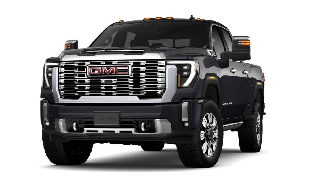 2025 GMC Sierra 2500HD 4WD Crew Cab Standard Bed Denali