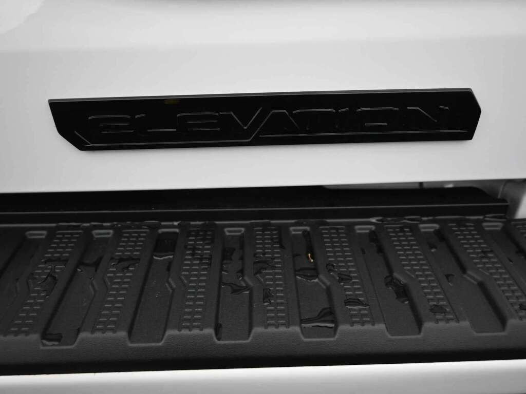 2026 GMC Sierra 1500 Crew Cab, Short Bed, Elevation, 4WD