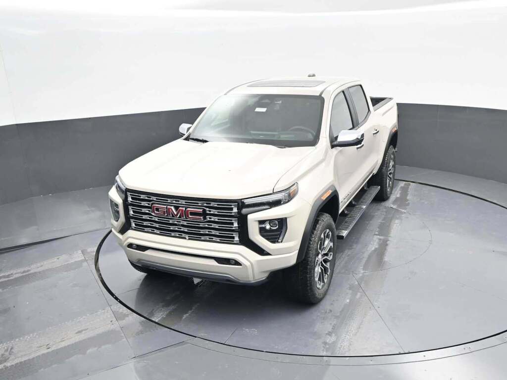 2026 GMC Canyon Denali, 4WD