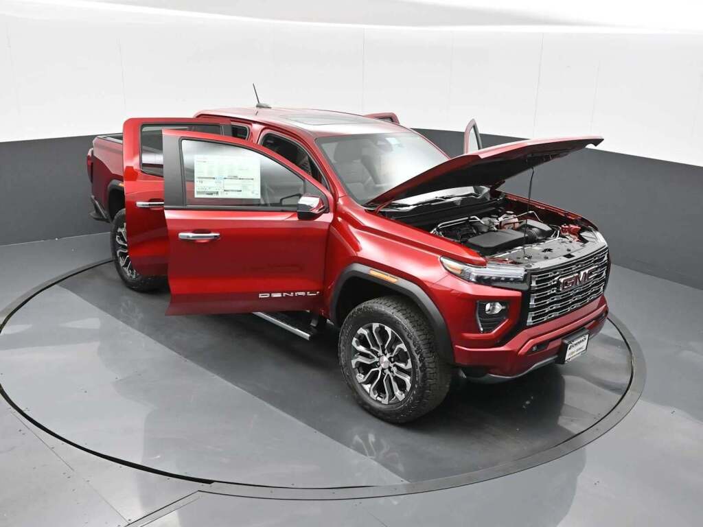 2026 GMC Canyon Denali, 4WD