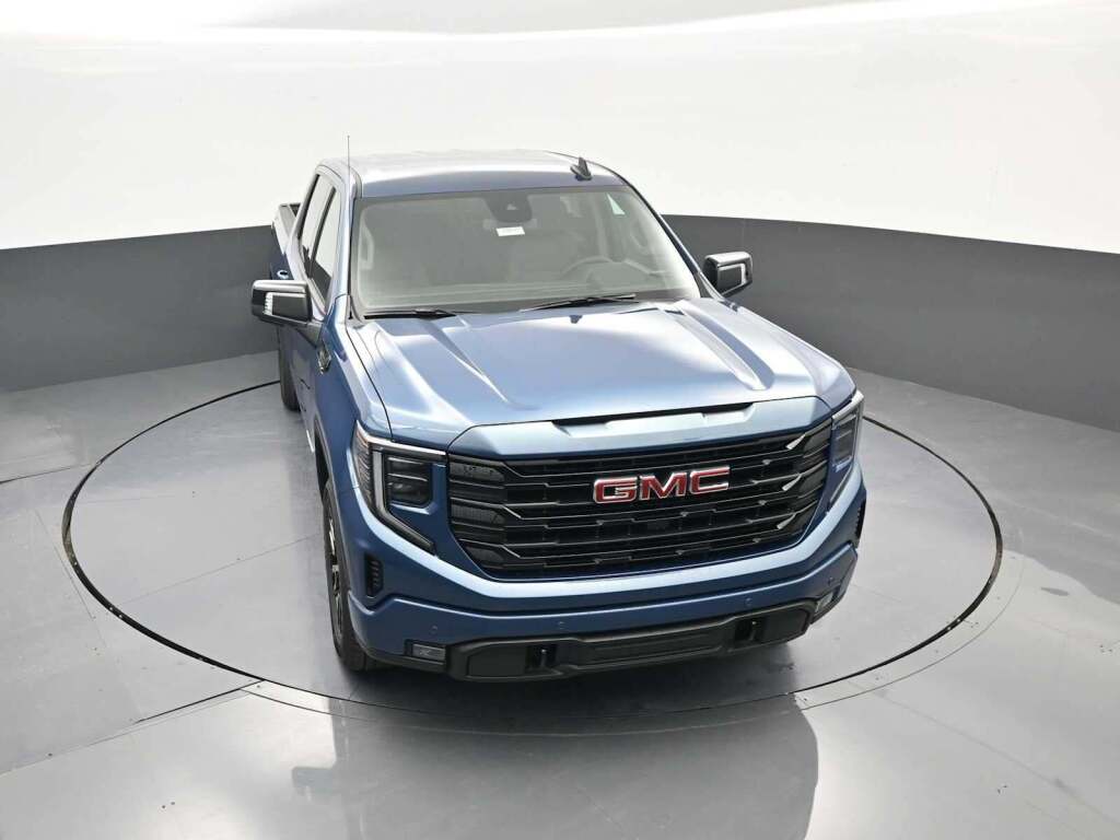 2026 GMC Sierra 1500 Crew Cab, Short Bed, Elevation, 4WD