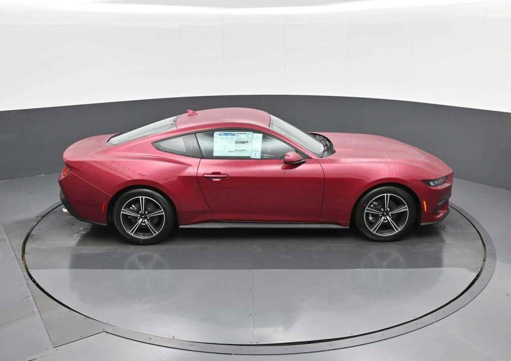 2025 Ford Mustang EcoBoost Fastback