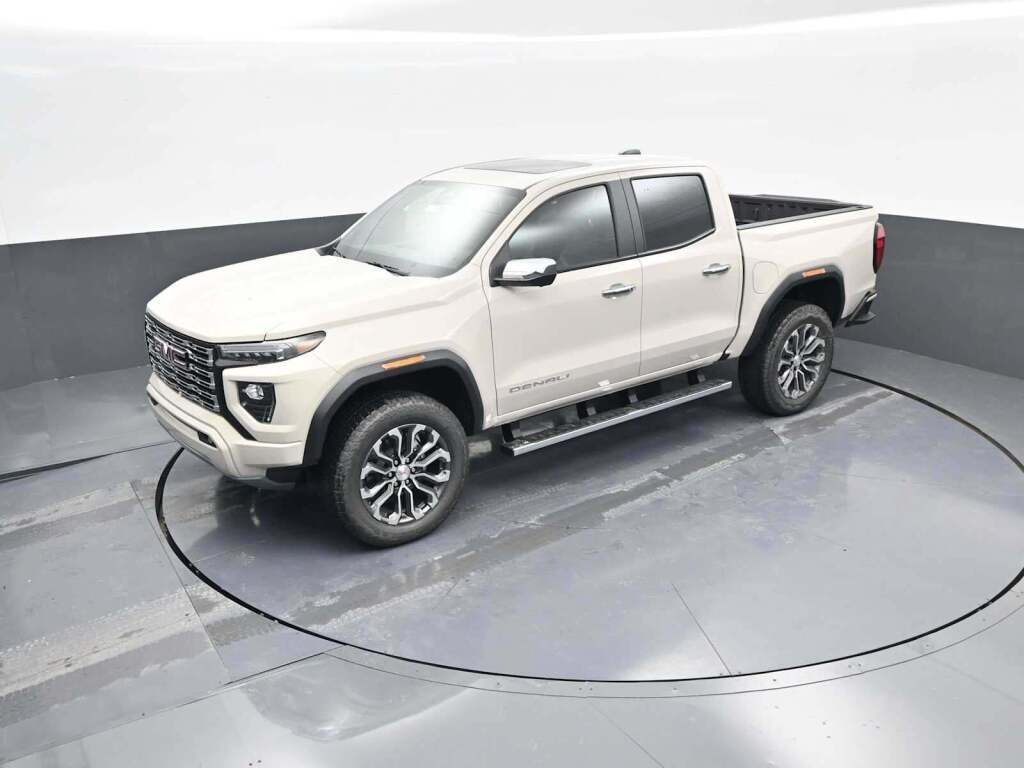 2026 GMC Canyon Denali, 4WD