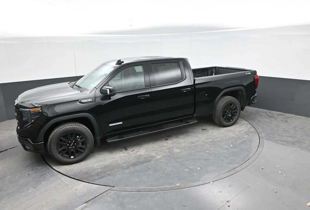 2026 GMC Sierra 1500 Crew Cab, Standard Bed, Elevation, 4WD