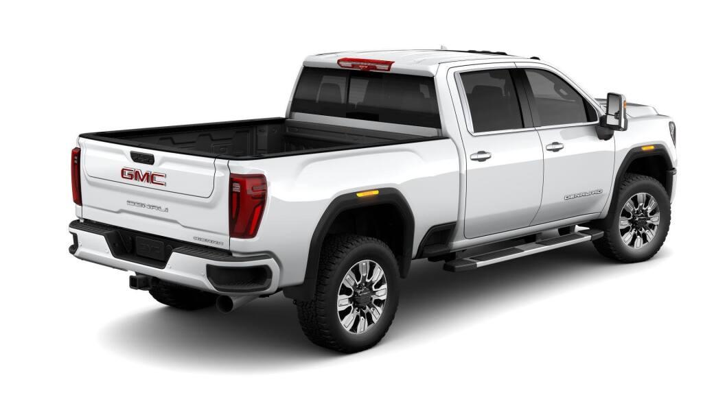 2025 GMC Sierra 2500HD 4WD Crew Cab Standard Bed Denali