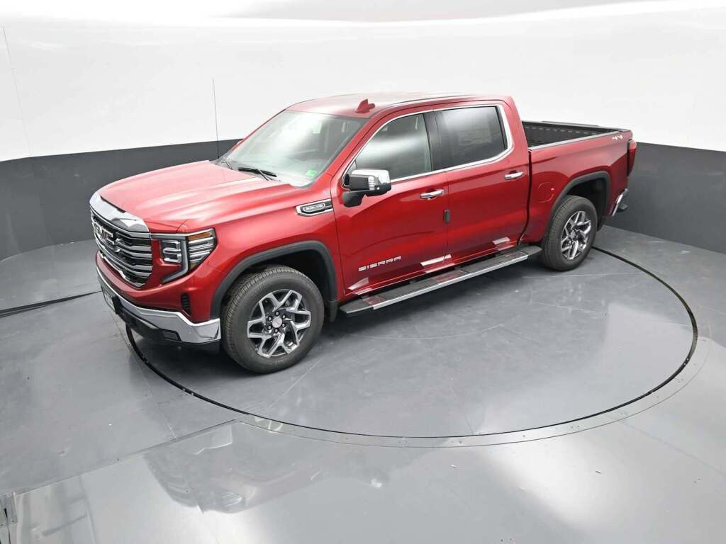 2026 GMC Sierra 1500 Crew Cab, Short Bed, SLT, 4WD