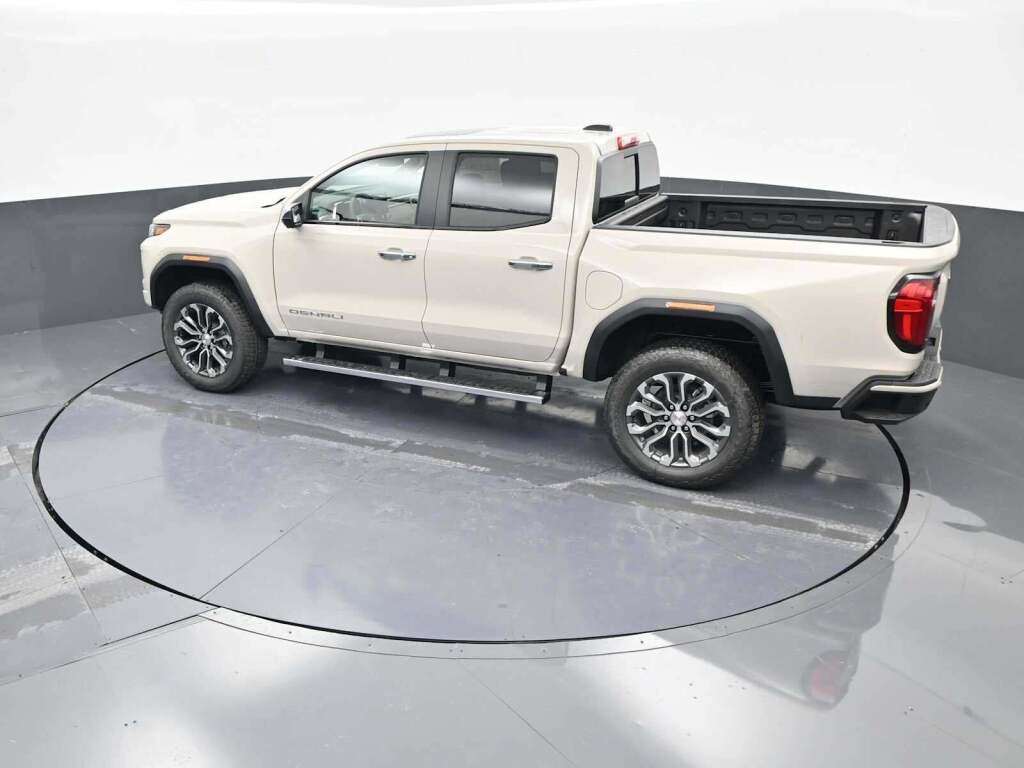 2026 GMC Canyon Denali, 4WD