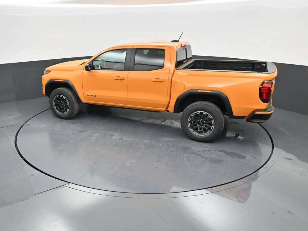 2026 GMC Canyon AT4, 4WD