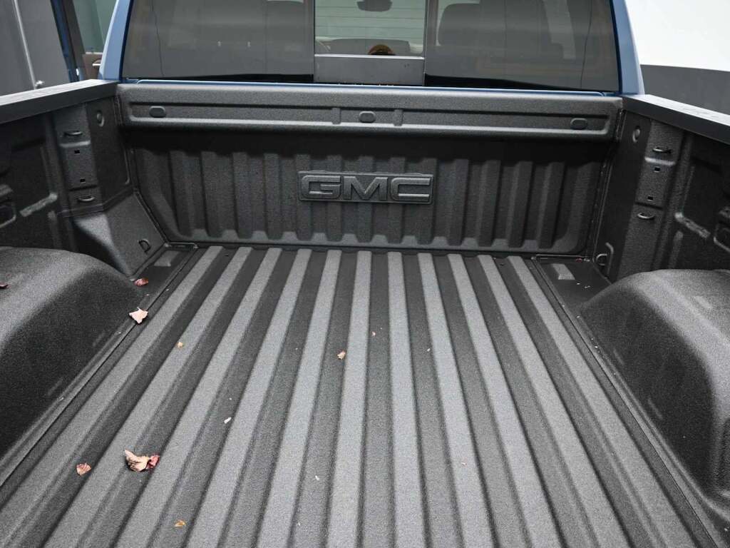 2026 GMC Sierra 1500 Crew Cab, Standard Bed, Denali, 4WD