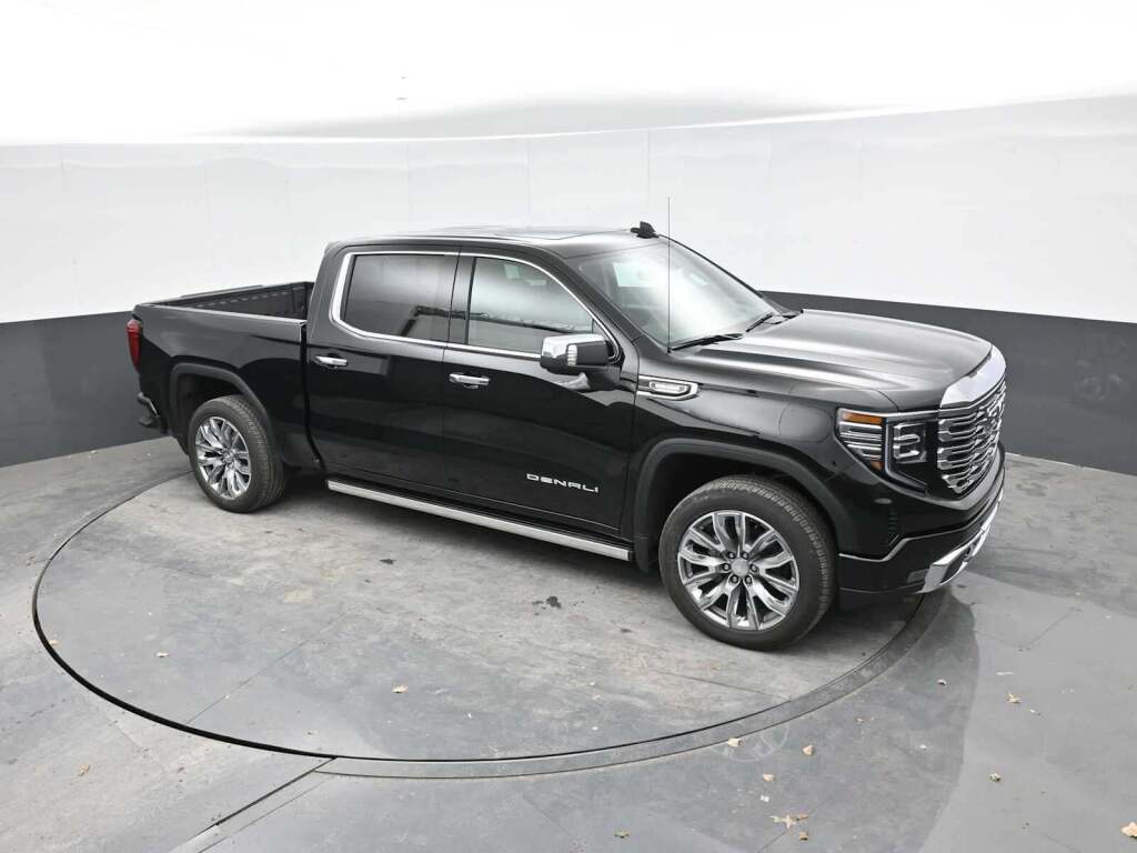 2026 GMC Sierra 1500 Crew Cab, Short Bed, Denali, 4WD